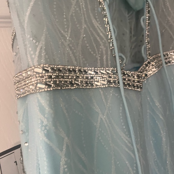 Bring the magic and beauty to prom in this b darling long fitted prom dress. - Picture 4 of 8